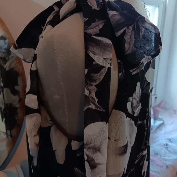 EXPRESS One Shoulder Sleeveless Lined Bow Floral Dress Holiday - Picture 6 of 9